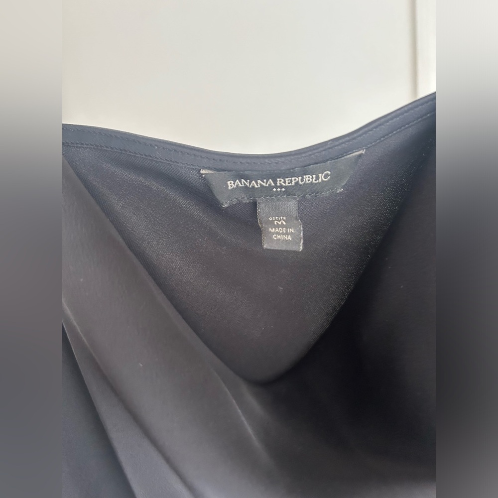Banana Republic Satin Cowl Tank Top - Picture 4 of 4
